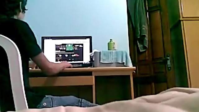 Twink watches porn and jerks off