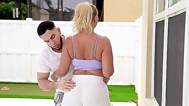 Peter Green and Mellanie Monroe in hot action