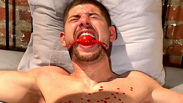 Bondage sex and extreme domination for the gay slave