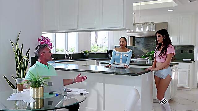 Charles Dera & Lilith Grace: Brunettes with Big Tits