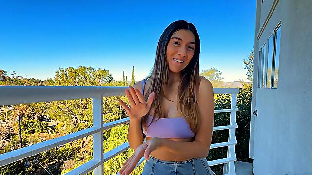 Aubry & Alex's wild ride: Long-haired babe rides reverse cowgirl