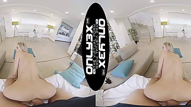 Intense virtual reality fuck with formidable starlet Florane Russell
